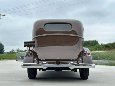 1934 Pierce-Arrow 1240A V12 Sedan
