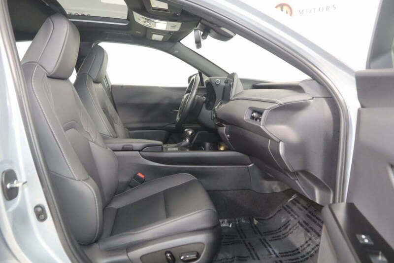 2023 Lexus UX 250h Premium