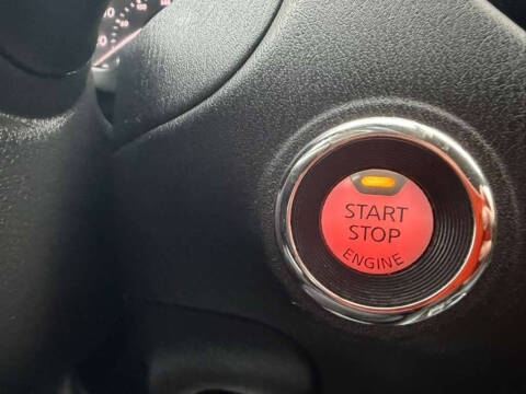 2017 Nissan Pathfinder SV