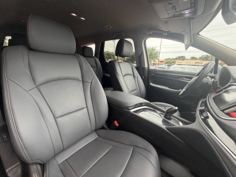 2021 Buick Enclave Essence