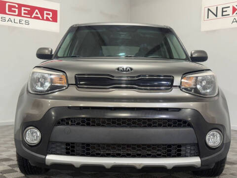2017 Kia Soul +