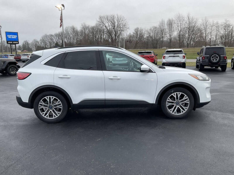 2020 Ford Escape SEL