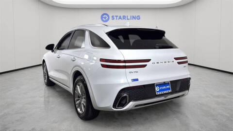 2022 Genesis GV70 2.5T Standard