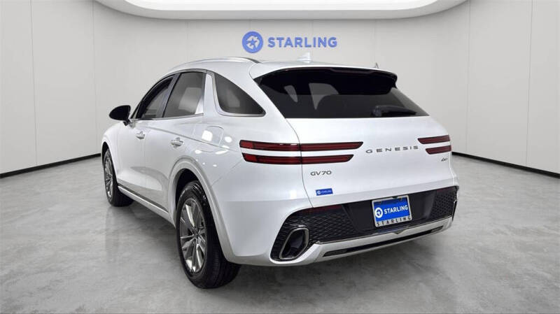 2022 Genesis GV70 2.5T Standard