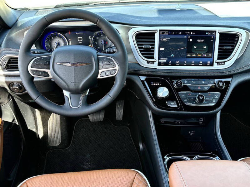 2026 Chrysler Pacifica Pinnacle