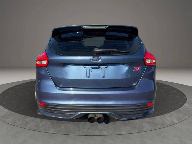 2018 Ford Focus ST