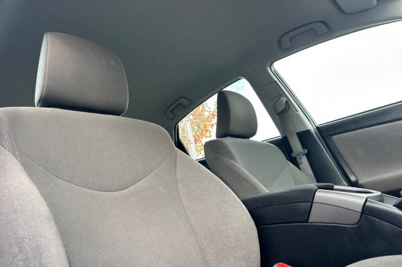 2014 Toyota Prius Four