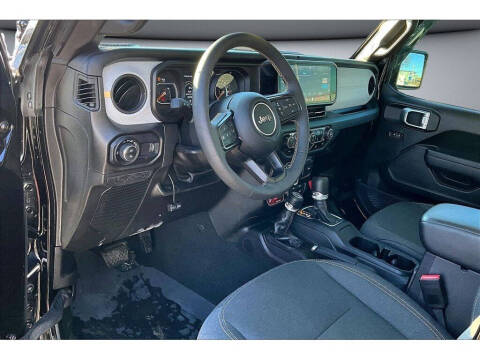 2024 Jeep Gladiator Willys