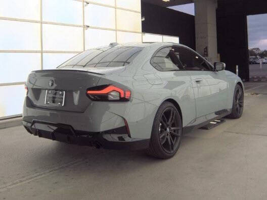 2024 BMW 2 Series 230i