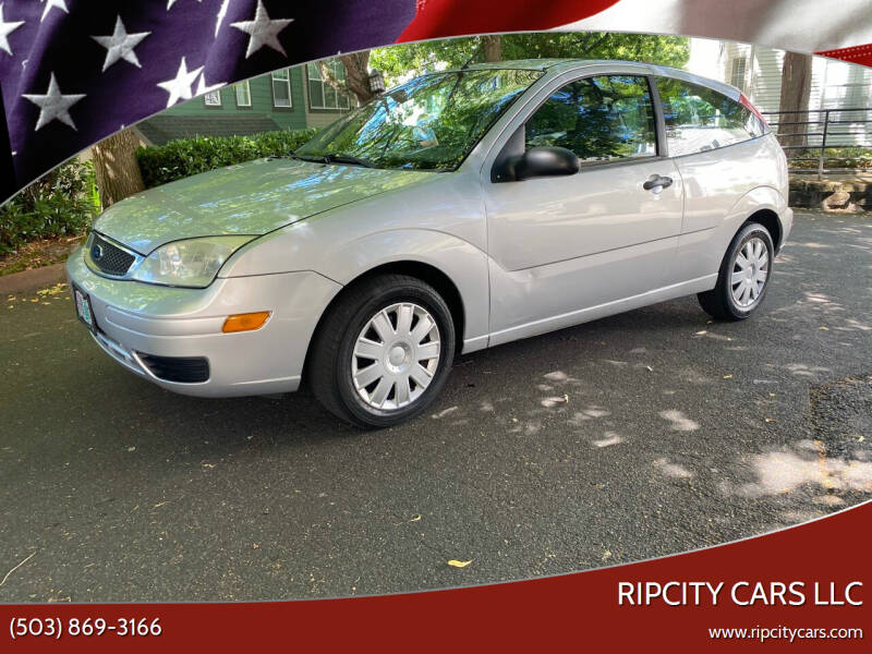 2006 Ford Focus for sale at RIPCITY CARS LLC in Portland OR