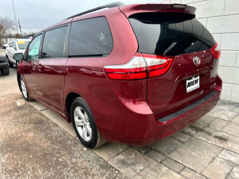 2018 Toyota Sienna