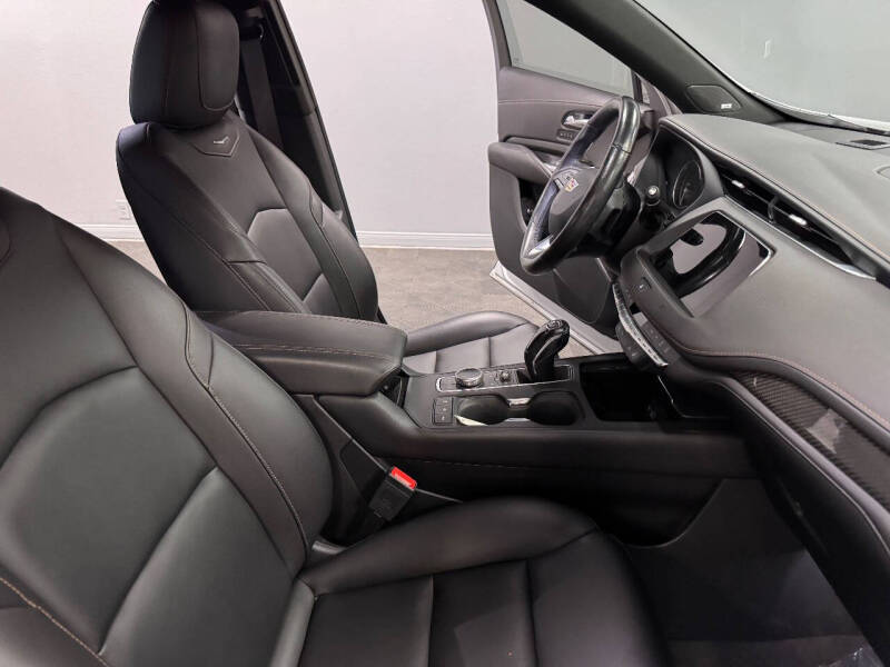 2019 Cadillac XT4 Sport