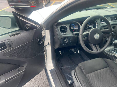 2011 Ford Mustang V6 Premium