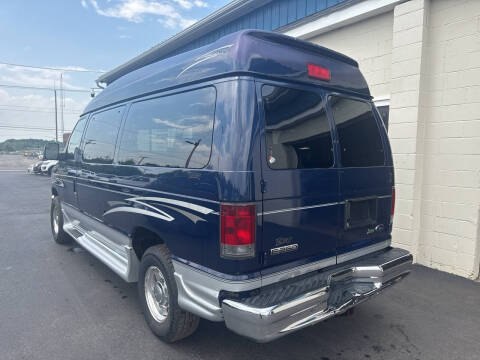 2010 Ford E-Series E-250