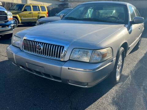 2008 Mercury Grand Marquis for sale at Pinto Automotive Group in Trenton NJ