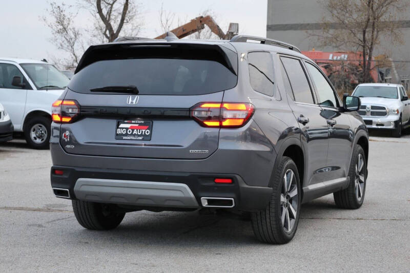 2025 Honda Pilot Touring