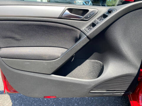2011 Volkswagen Golf TDI