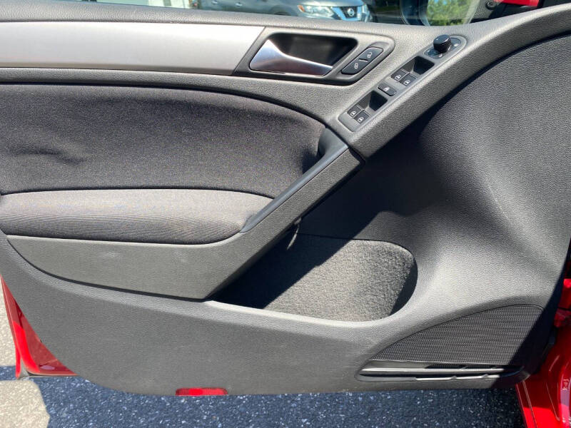2011 Volkswagen Golf TDI