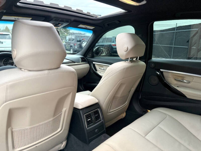 2016 BMW 3 Series 328i