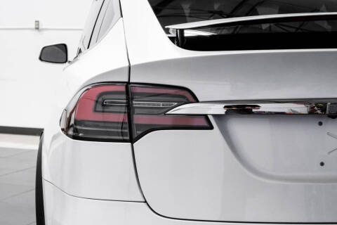 2020 Tesla Model X Long Range