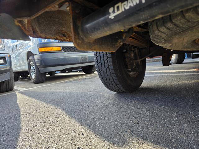 2005 Ford E-Series E-250