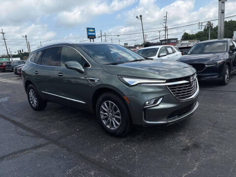 2023 Buick Enclave Essence