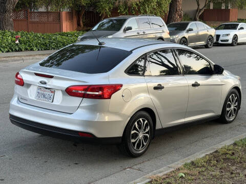2016 Ford Focus S