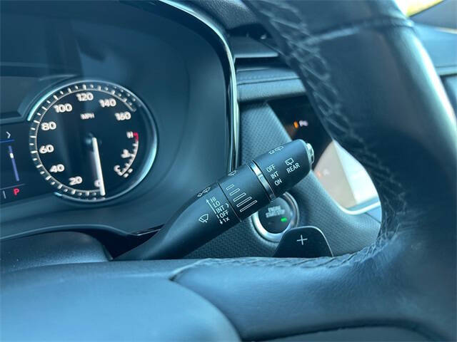 2023 Cadillac XT6 Luxury