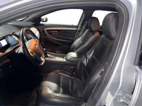 2017 Ford Taurus SEL