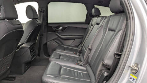 2022 Audi Q7 quattro Premium 45 TFSI