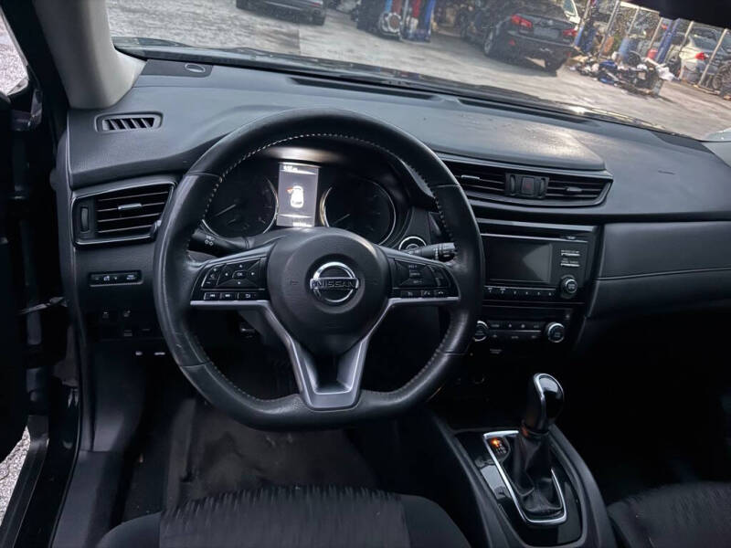 2017 Nissan Rogue