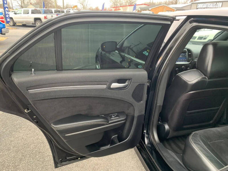 2012 Chrysler 300 SRT8