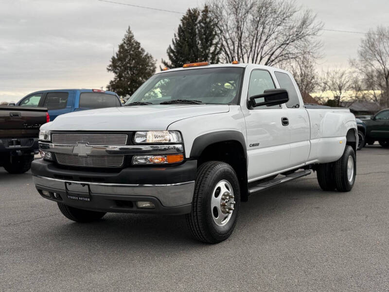 2002 Chevrolet Silverado 3500 LS