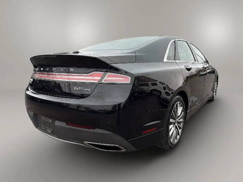 2017 Lincoln MKZ Select