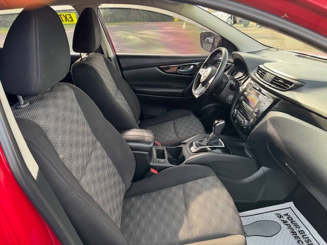 2017 Nissan Rogue Sport SV