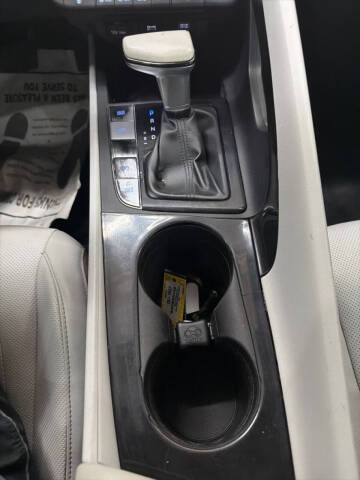 2022 Hyundai Elantra