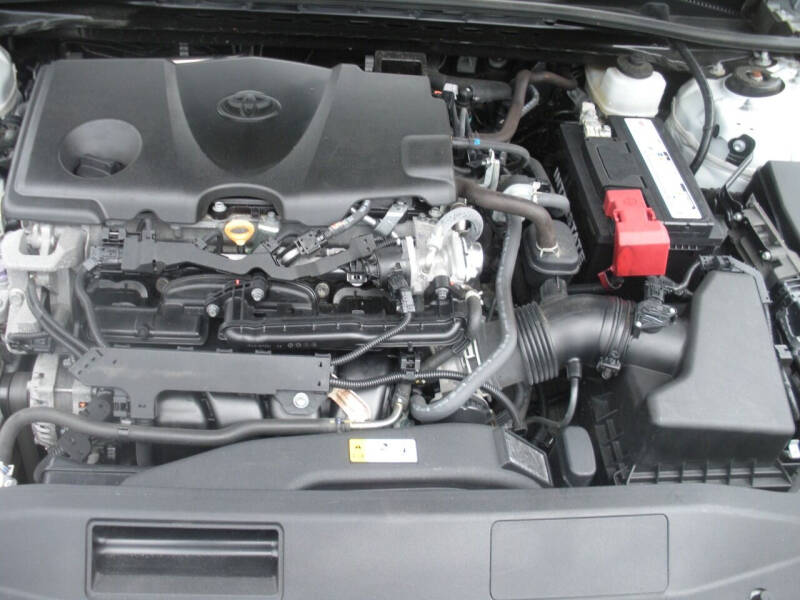 2022 Toyota Camry LE