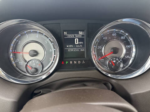 2012 Chrysler Town and Country Touring-L