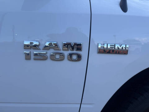 2017 RAM 1500 Express
