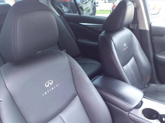 2014 INFINITI Q50 Sedan - $17,999