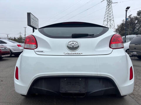 2017 Hyundai Veloster Value Edition