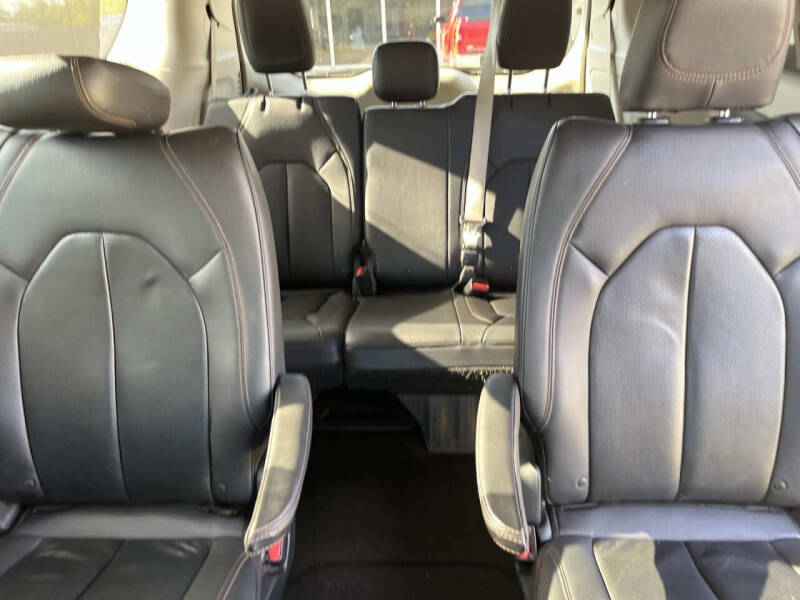 2018 Chrysler Pacifica Touring L