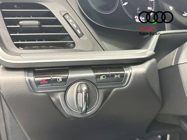 2021 Porsche 911 Carrera