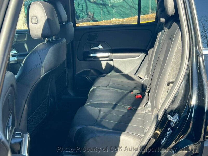 2025 Mercedes-Benz GLB GLB 250 4MATIC