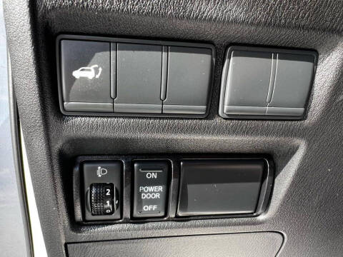 2017 Nissan Armada SL