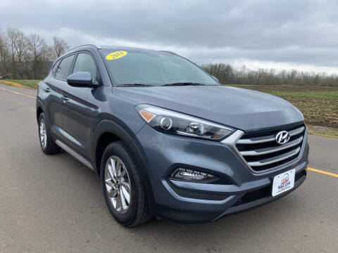 2018 Hyundai Tucson for sale at M AND S CAR SALES LLC in Independence OR