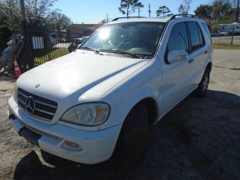 2005 Mercedes-Benz M-Class for sale at SCOTT HARRISON MOTOR CO in Houston TX
