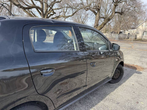 2017 Mitsubishi Mirage ES