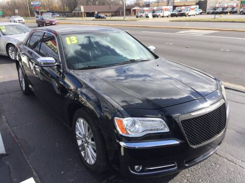 2013 Chrysler 300 for sale at ROUTE 6 AUTOMAX in Markham IL