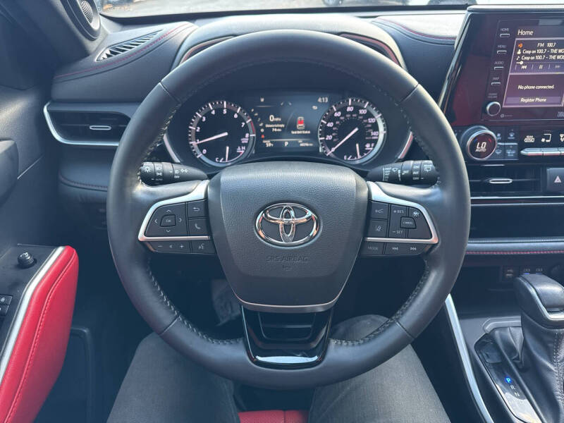 2022 Toyota Highlander XSE